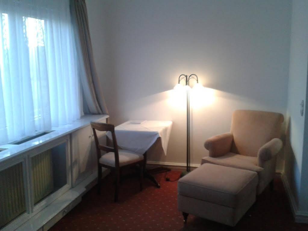Hotel Zur Traube Moglingen Dış mekan fotoğraf