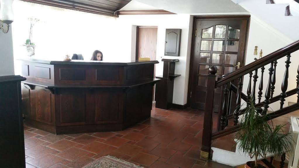Hotel Zur Traube Moglingen Dış mekan fotoğraf